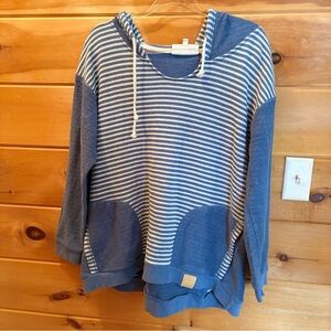 Jadelynn Brooke Womens Sweater Size Large Blue Striped Hoodie pullover  used